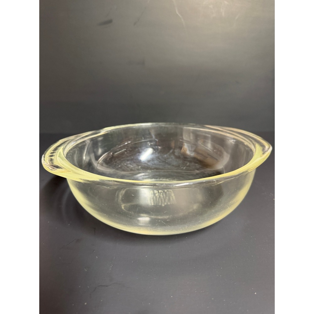 Pyrex 023 Clear Glass 1.5 Quart Round Casserole Dish with Handles USA Made